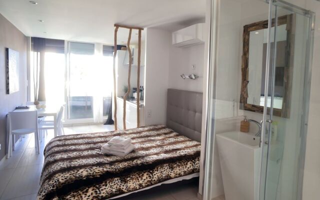 Studio Village Naturiste Hotel Restaurant Libertin