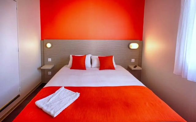 Hotel Formule Club