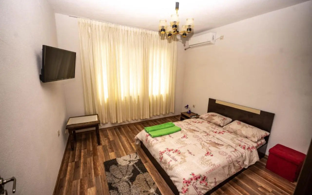 Apartment Alex