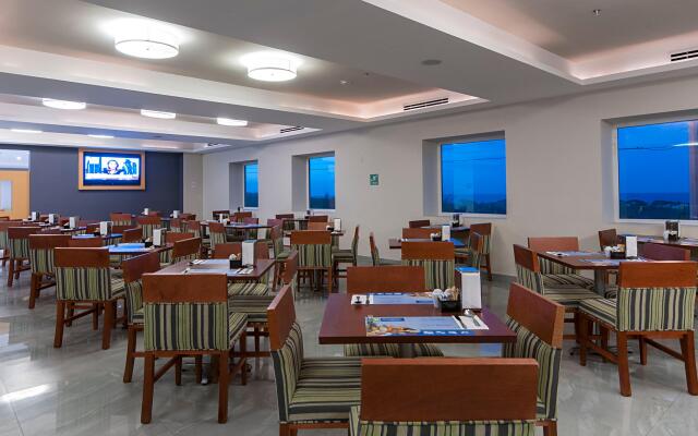 Holiday Inn Express Cabo San Lucas by IHG