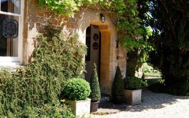 Heyford House Bed & Breakfast