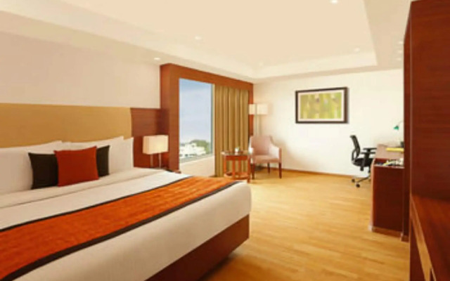 Lemon Tree Hotel Shimona