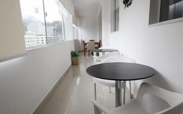 GoHouse Copacabana 1204