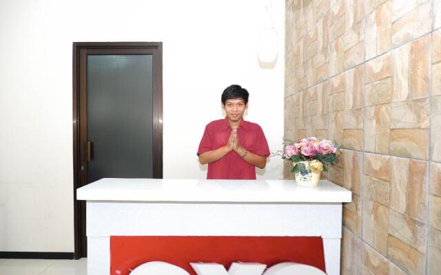 Super OYO 389 Sky Guesthouse