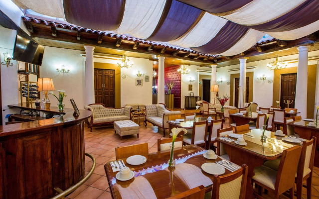 Grand Guadalupe by Inmense