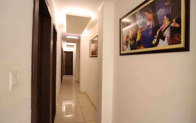 Capital O 12341 Madhuram Landmark