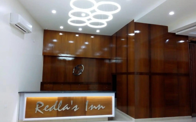Hotel Redlas Inn