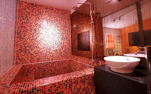 Hengchun No.5 Art Gallery B&B