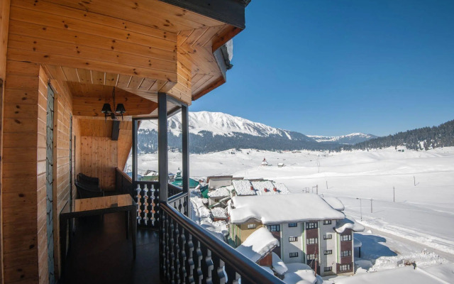 The Vintage Gulmarg
