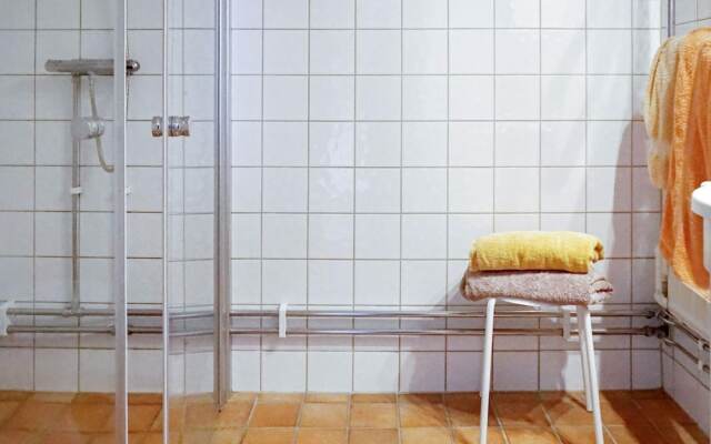 6 Person Holiday Home in Sköndal