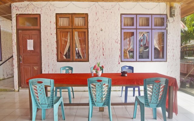 OYO 91246 Pulisan Ekowisata Homestay Near Wisata Pantai Desa Pulisan (Pulisan Beach Tour)