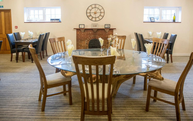 Sutton Staithe Hotel