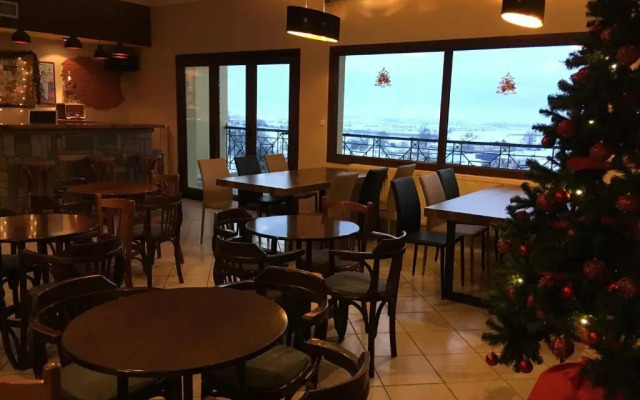 SmallHotel - Vevi