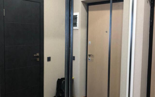 Апартаменты на проезде Созидателей 7