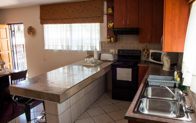 Apartment at 34 Columbine Avenue