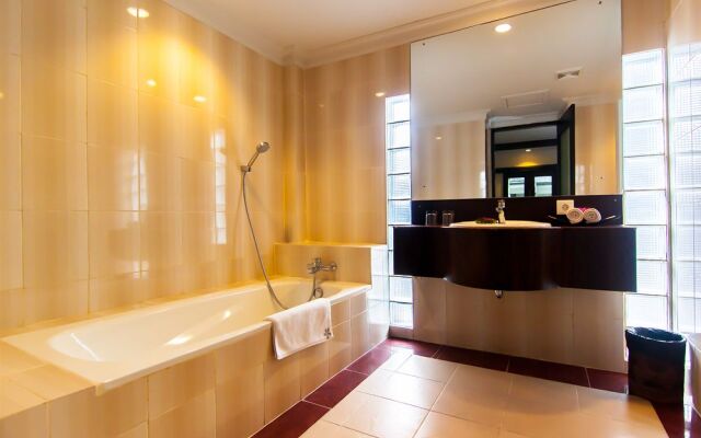 Champlung Mas Hotel Legian