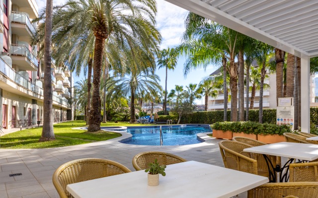 Hotel Daniya Denia