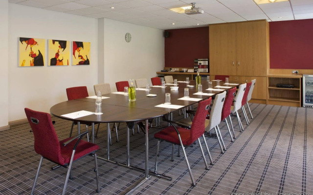 Holiday Inn Express Swindon - West by IHG