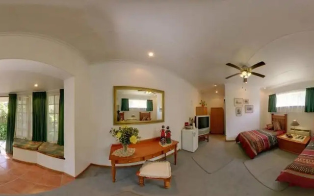 Cosy Den B&B Luxury Guest House Style