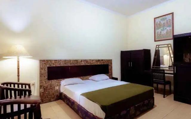 Mahkota Plengkung Hotel by ecommerceloka