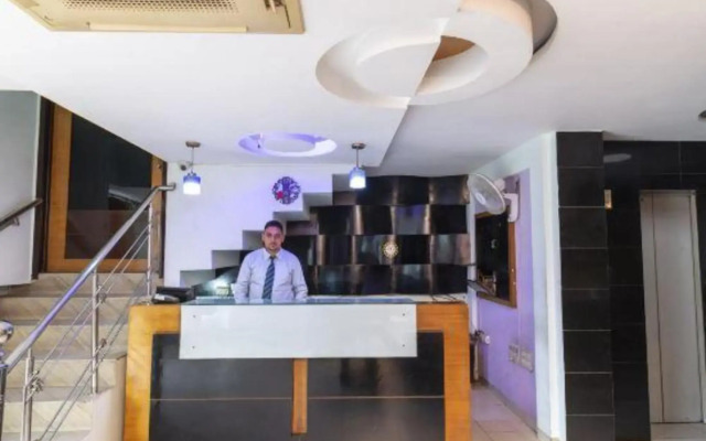 Hotel Parhar