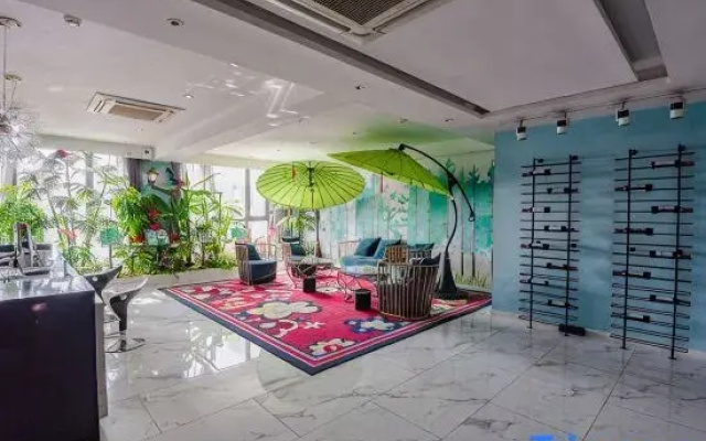 Magpie Art Hotel