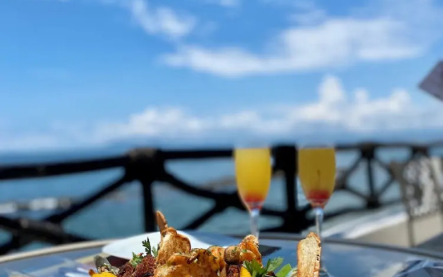 Costa Sur Resort, Classico Collection by Sonesta