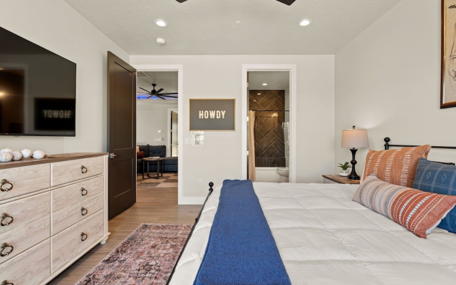 Horseman's Hideout 3 Bedroom Townhouse