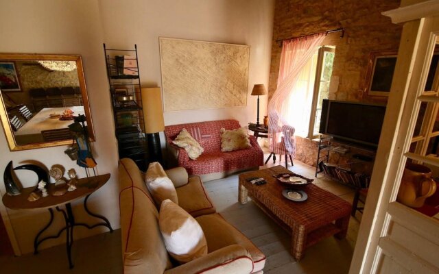 House With 3 Bedrooms In Marsillargues, With Enclosed Garden And Wifi