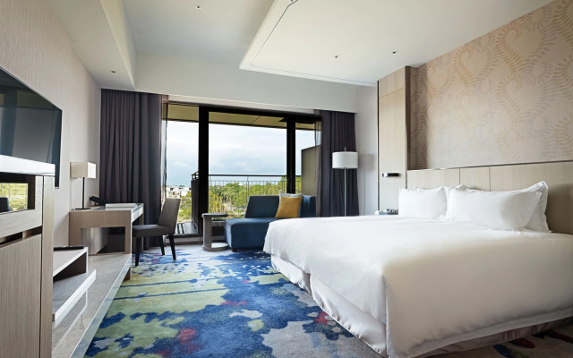 Fame Hall Garden Hotel