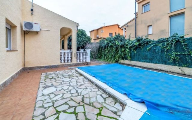 Villa with 4 Bedrooms in Calafell, with Private Pool, Enclosed Garden And Wifi - 2 Km From the Beach