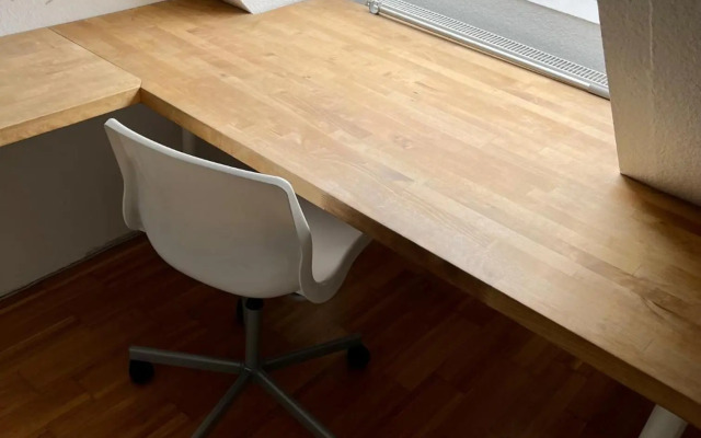 Dachgeschosswohnung mit kostenlosem Parkplatz !