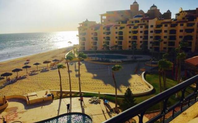 Sea-esta Condo On The Beach