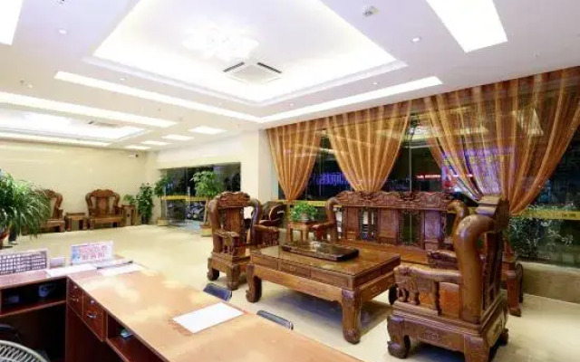 Xilinger Hotel ( Dongxing Hezhou Road)