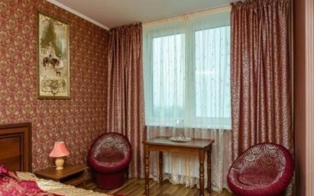 Отель Nadobu Hotel Poznyaki