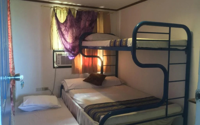 Yang Hostel