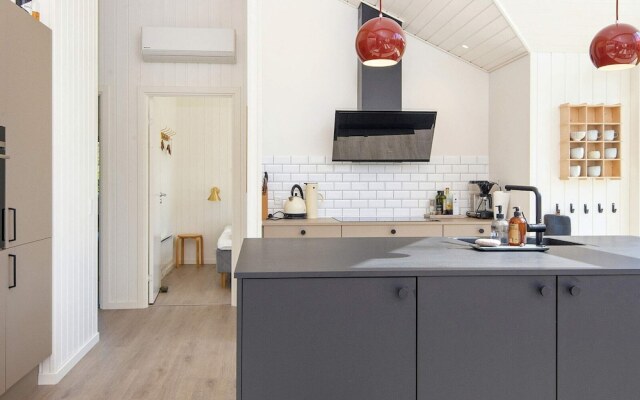 6 Person Holiday Home in Juelsminde-by Traum