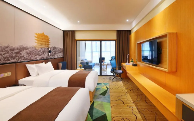 New Beacon Airport International Hotel