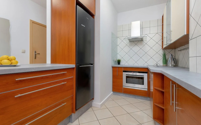 Spacious Apartment Vistula by Renters