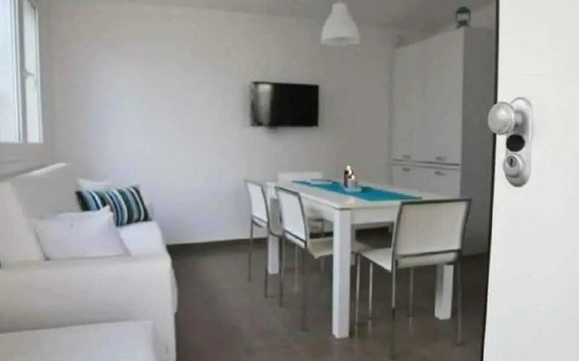 Costa Fenicia - Aura Club