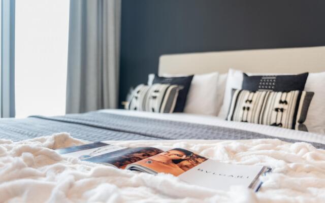 DXB - The Atria Residences - 804 - DT