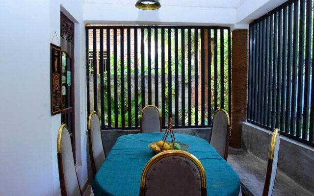 Airport Tourist Hostel