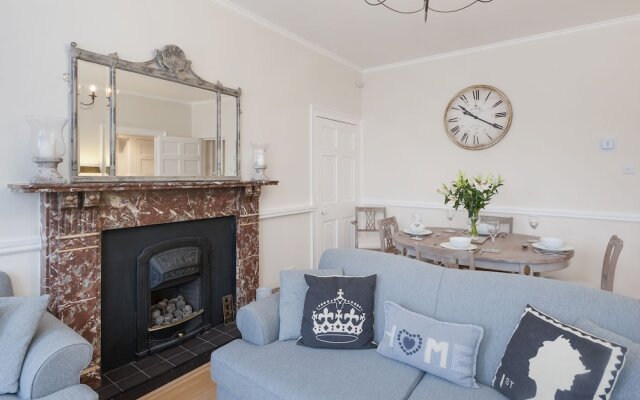 Park View Two-Bedroom Apartment