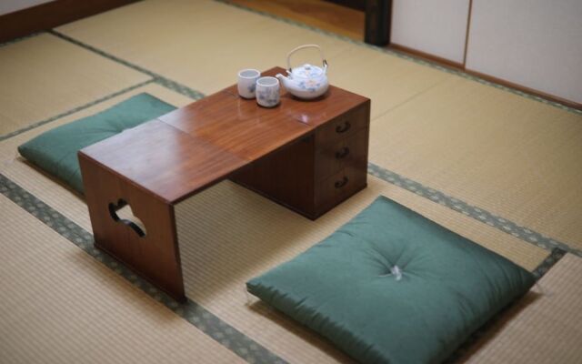 Stay Omihachiman Ekimae Inn