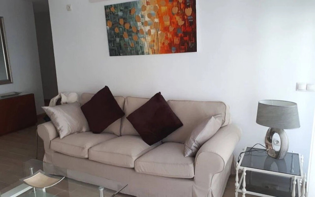 Calle Miguel de Cervantes | 6  Pax | First Line | 3687-AW