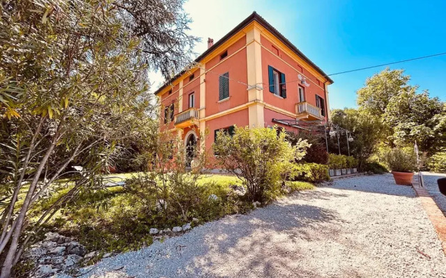 Suite Persichetto by Bologna Iconic Hillside