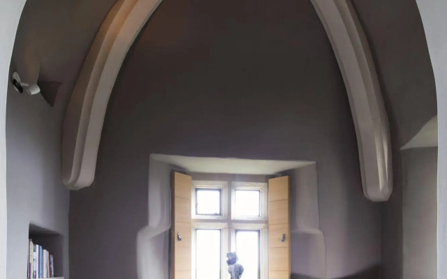 Roch Castle Hotel