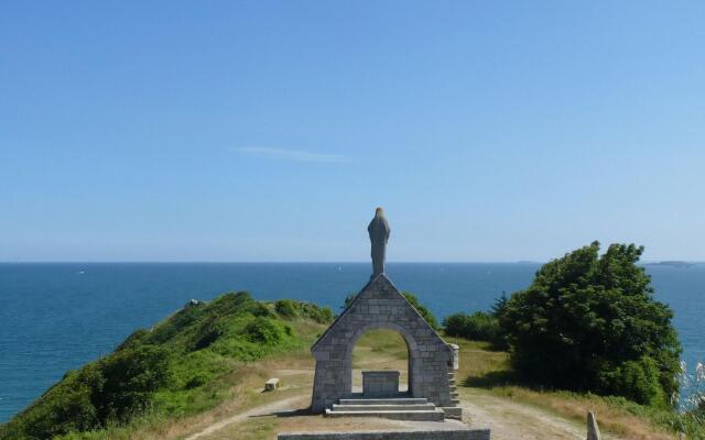 Semi-detached House, St. Cast-le-guildo