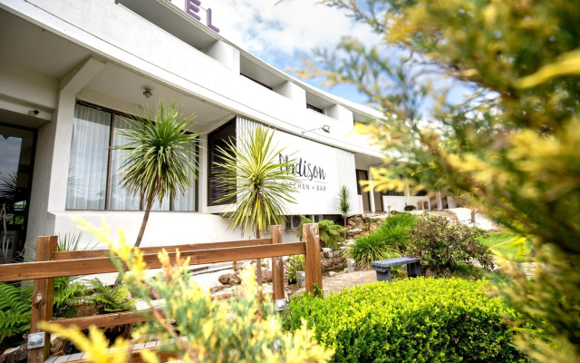 Mercure Charlestown