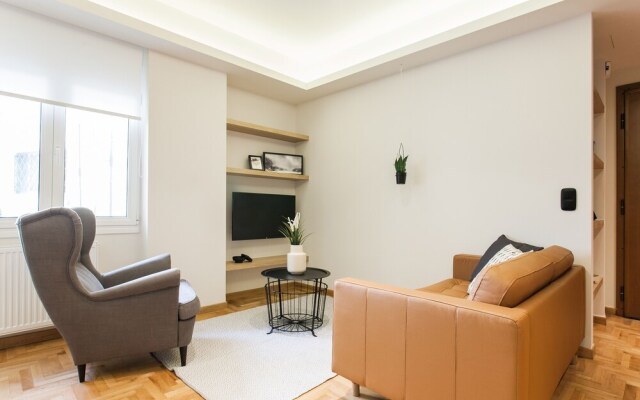 UPSTREET Modern Minimalist 3BD Apt-Hilton